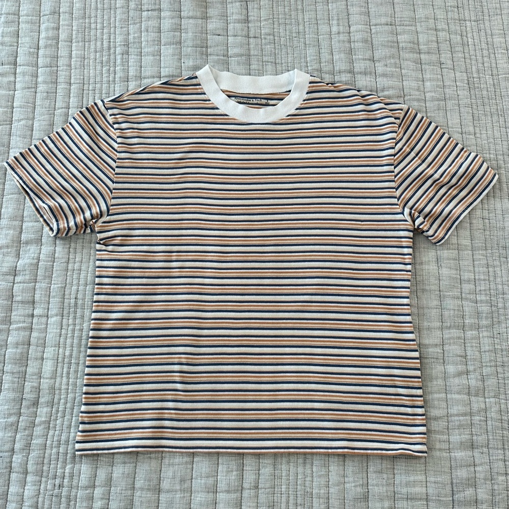 Abercrombie and Fitch Striped T-shirt Size Small - Picture 3 of 6